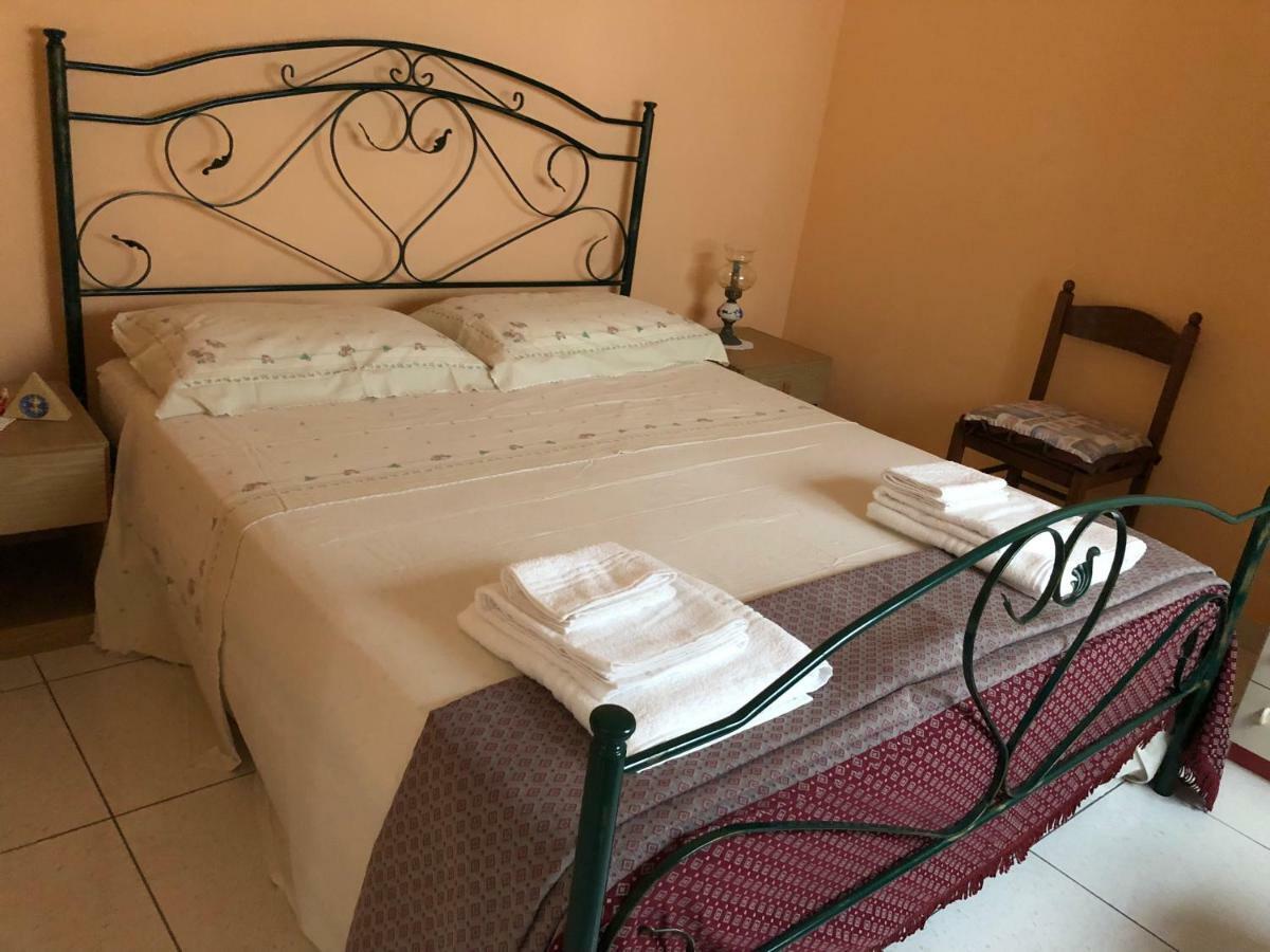 Villa Smeraldo Blu 托雷拉皮罗 外观 照片